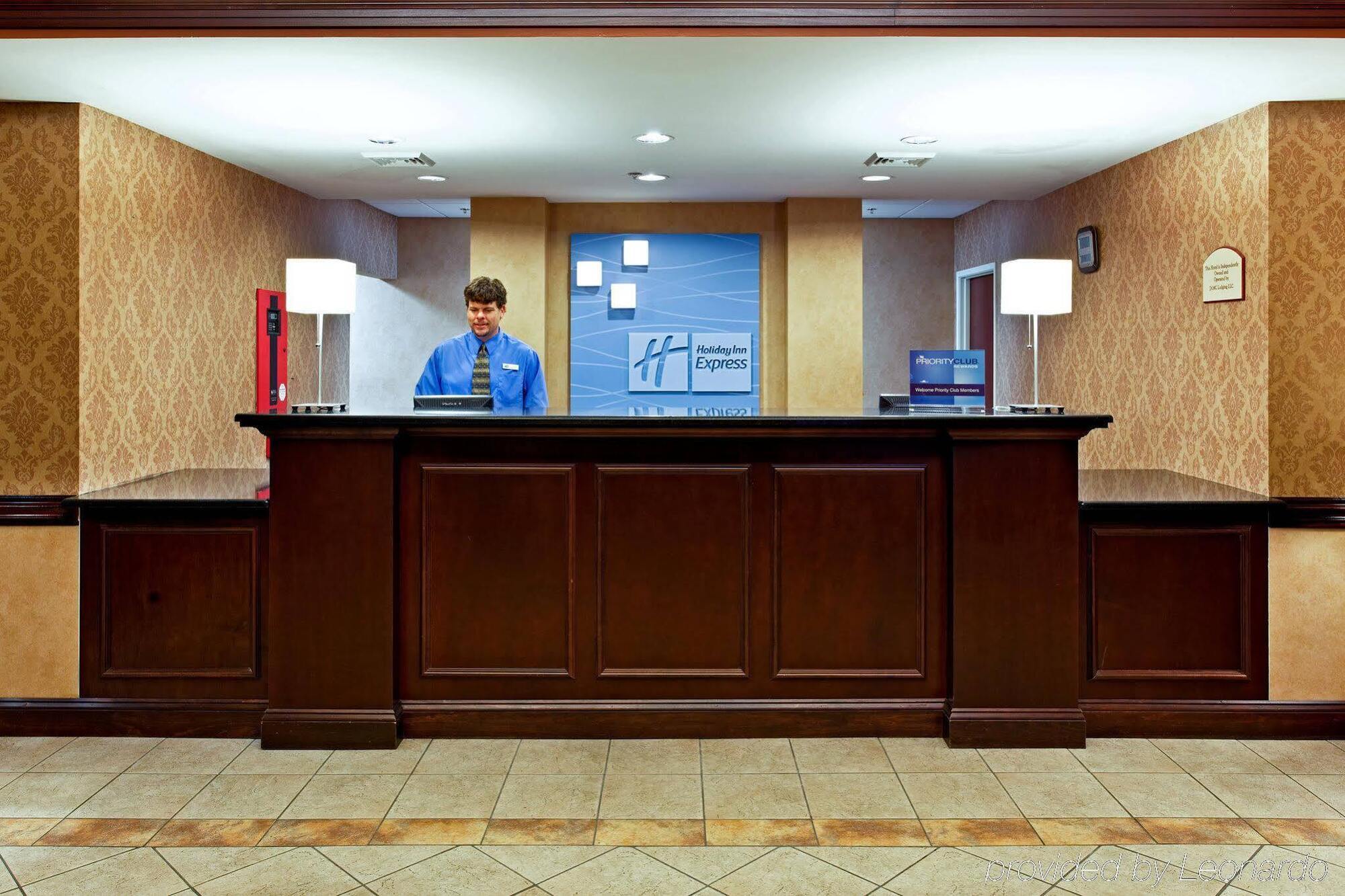 Holiday Inn Express Hotel & Suites Kingsport-Meadowview I-26 By Ihg Exterior photo
